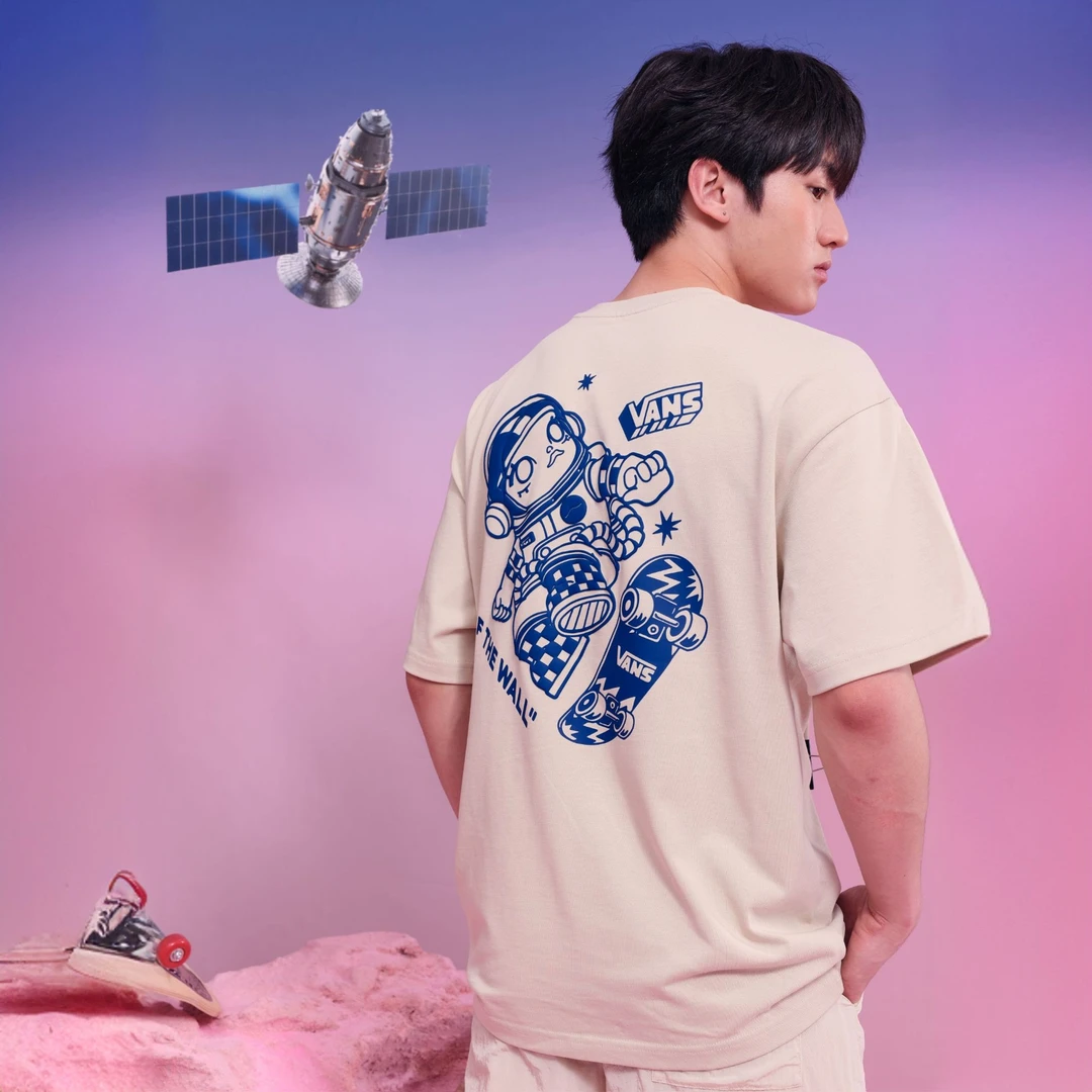 Vans范斯官方SPACE MOLLY联名流光风情侣短袖T恤印花RA7BLK