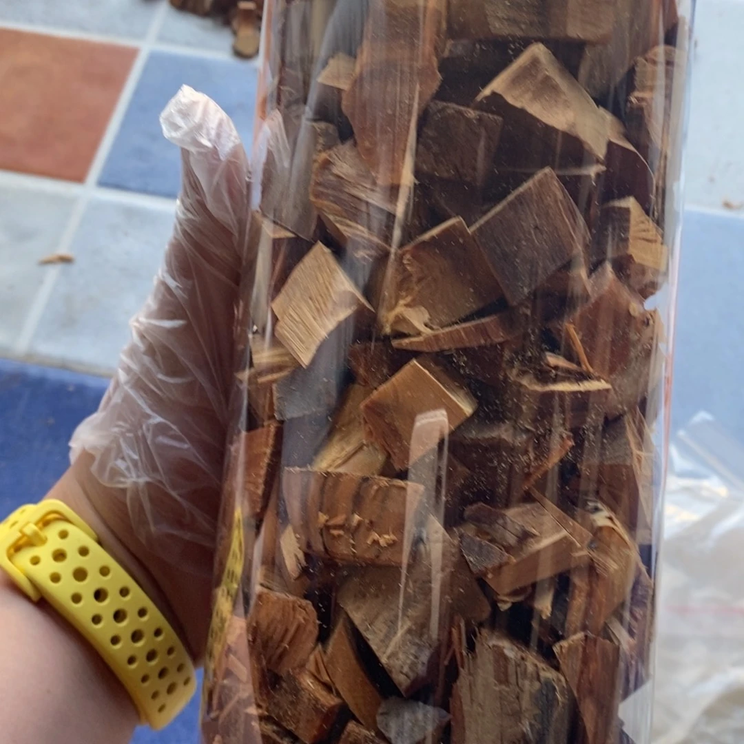 柏木（崖柏）黑油熏香块一斤半