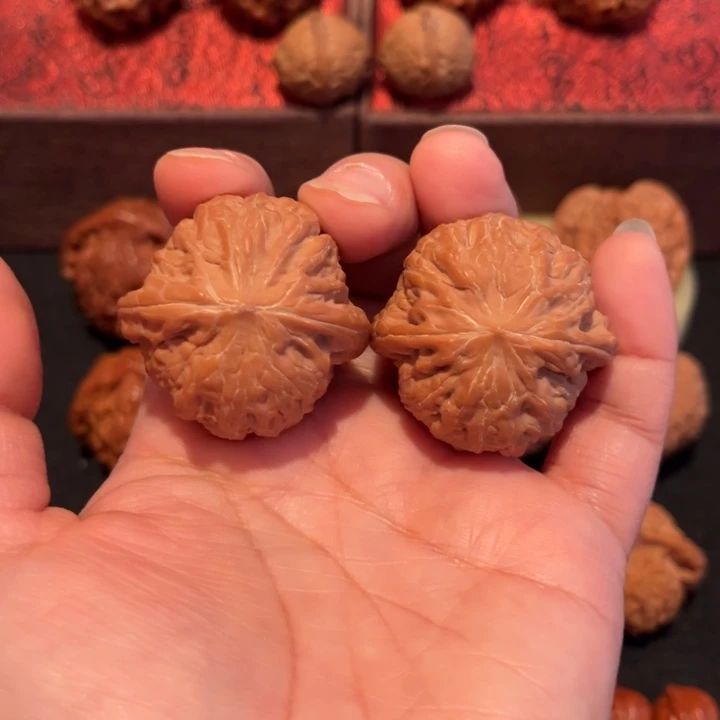 吊坠文玩核桃铁锤妹妹