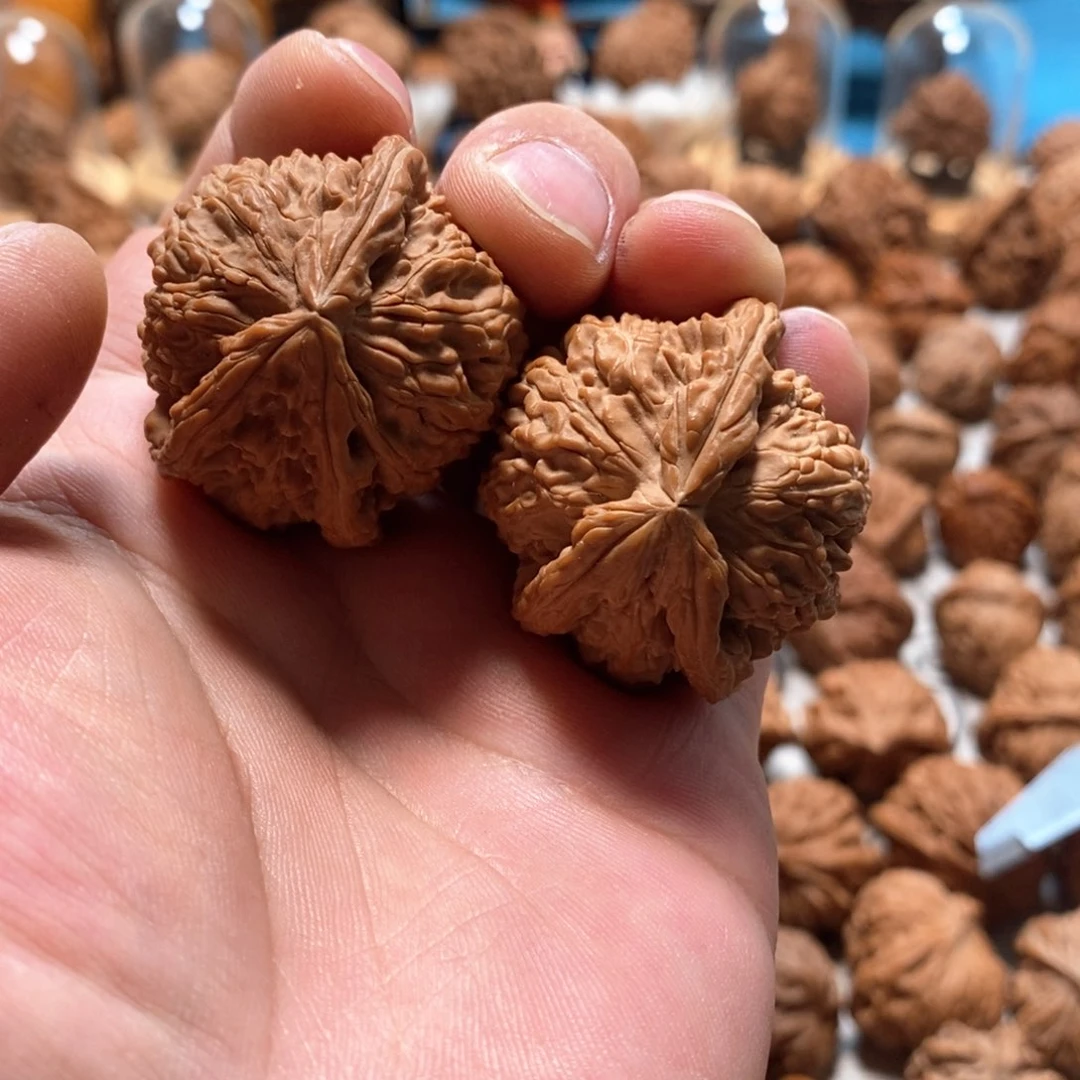 吊坠文玩核桃哈*哈不退不换