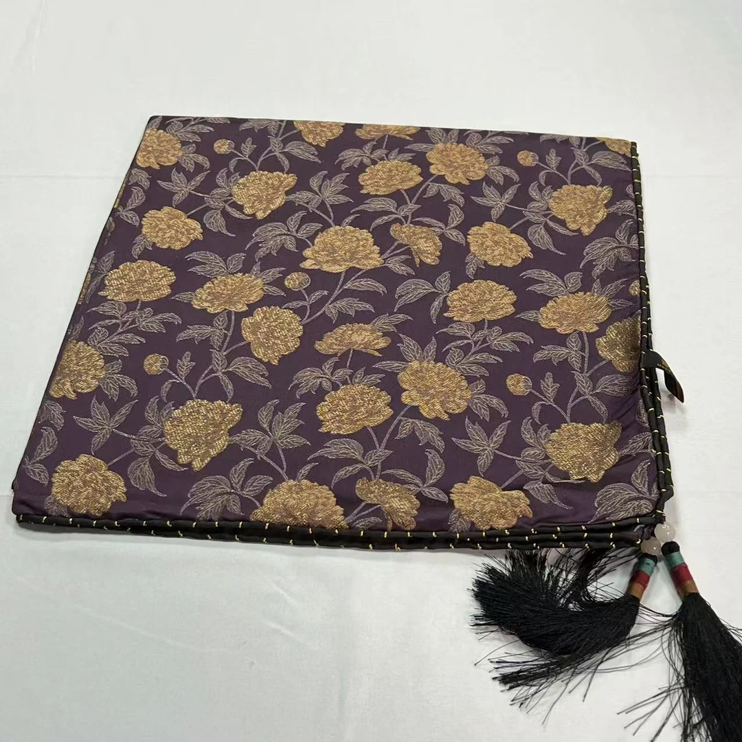 140香云纱方巾-紫悦灵动 掐丝宋锦135cm丝巾