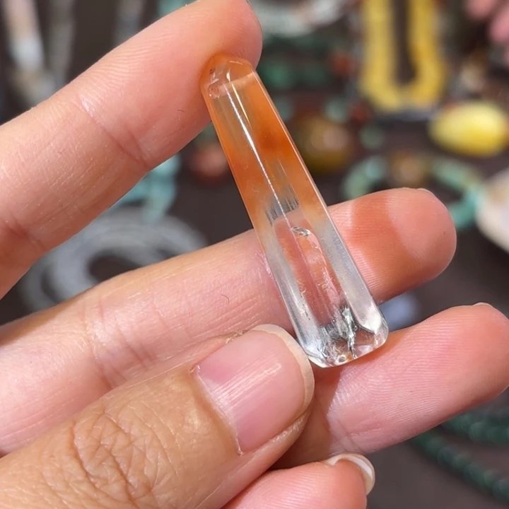 未镶嵌颈饰水晶水晶