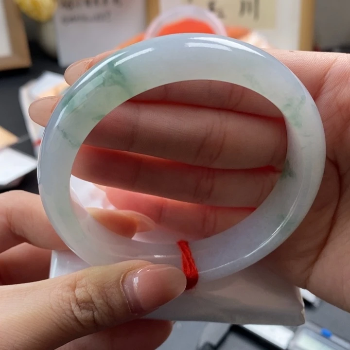 【闪购商品】翡翠手镯未镶嵌11号