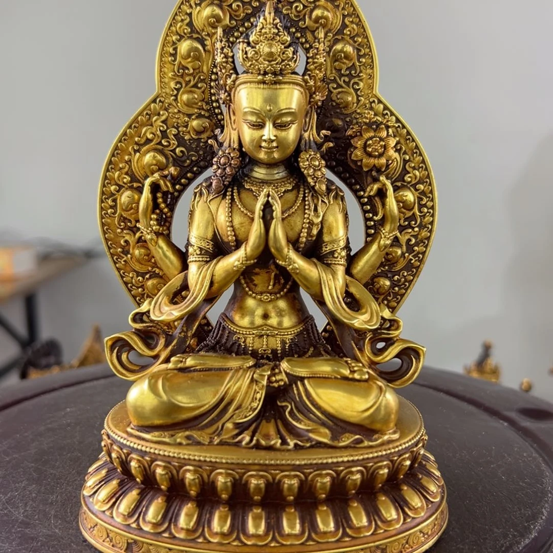 皓**里佛像的造型和造型