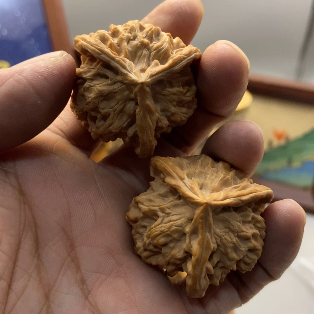 昊***的39尺寸全品盘山三棱