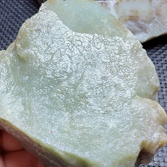 和田玉（糖玉）未镶嵌珠宝半成品