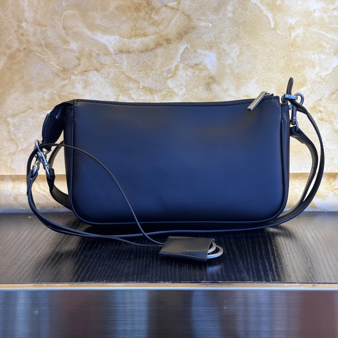 薇薇手工真皮包-银标黑色-长22x高13-银标黑包A345