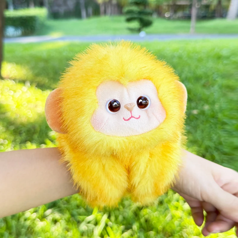会摇尾巴的金丝猴雪豹加菲猫毛绒公仔啪啪圈手环儿童礼物