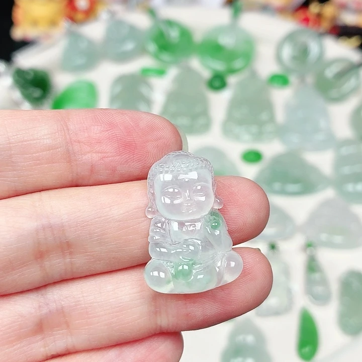 颈饰未镶嵌翡翠缅甸天然A货翡翠