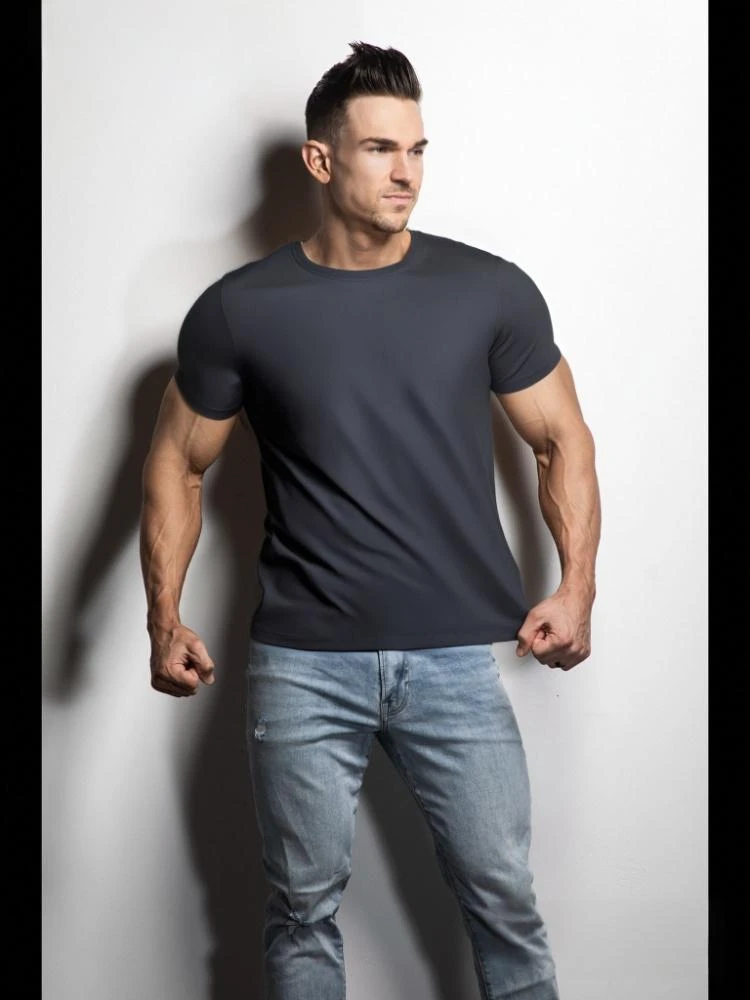 夏季男士冰丝短袖T恤男宽松圆领爽滑半袖体恤简约百搭速干上衣