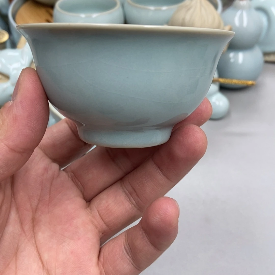 瓷秋***薇天青色张君老师永乐杯