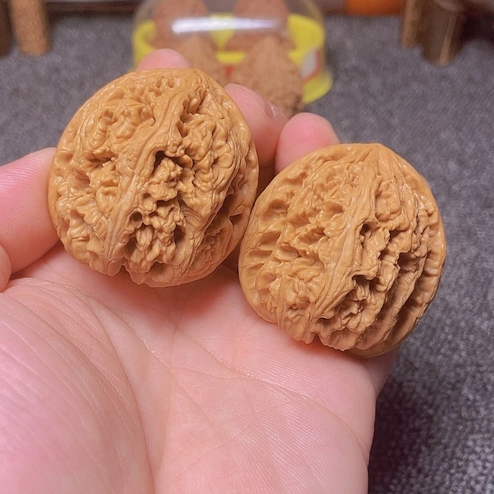 文玩核桃把件文玩核桃麻核桃成品对