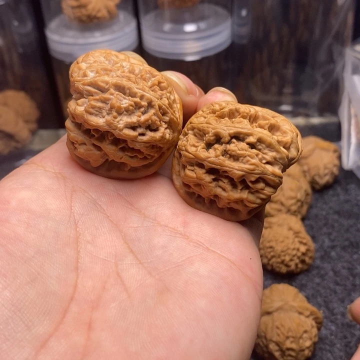 文玩核桃吊坠大粗筋天使之翼