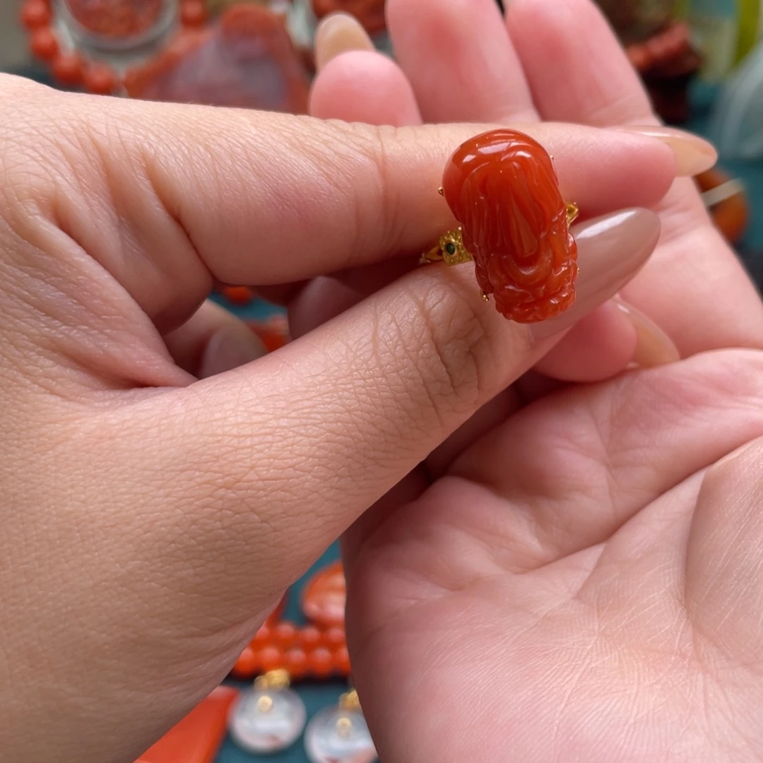 南红玛瑙银S925镶嵌保山南红s925银貔貅戒指