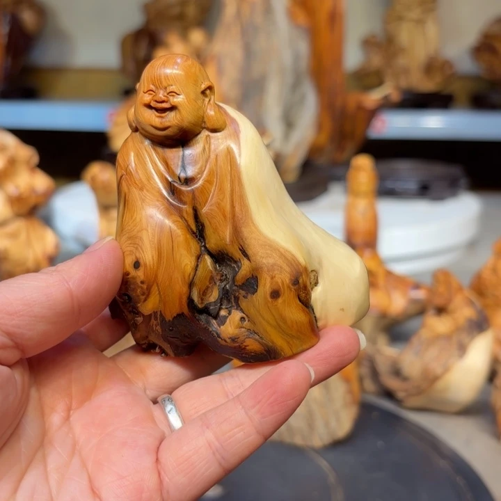 柏木太行崖柏弥勒佛