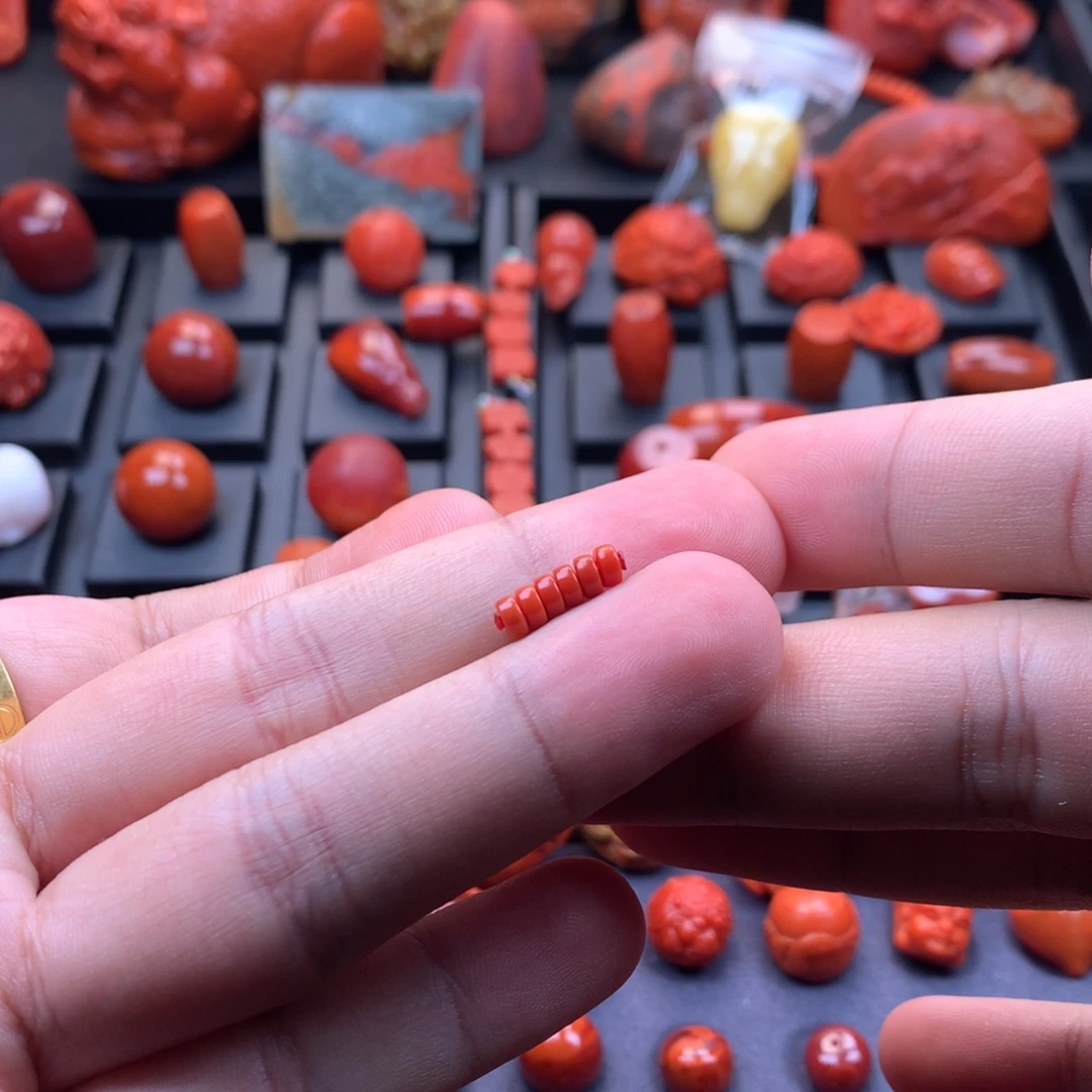 南红玛瑙未镶嵌川料原矿满色满肉精工直切隔片4mm