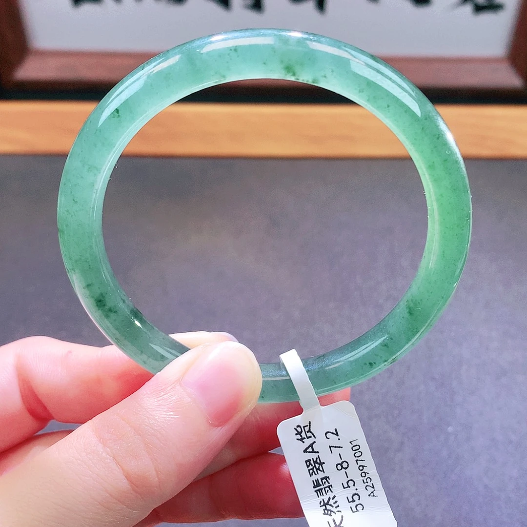 翡翠未镶嵌手镯天然翡翠