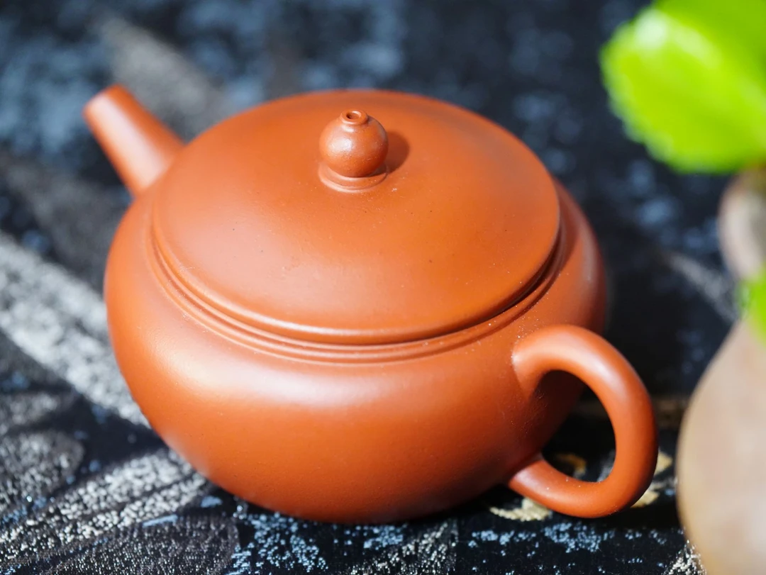 王国良老师 原矿红泥叶宁水平壶120cc 实发以主播展示为主