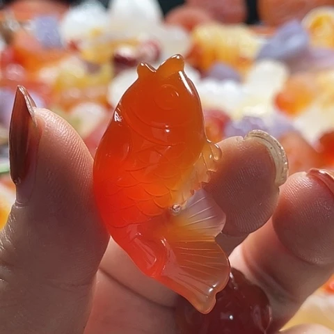 未镶嵌颈饰玛瑙/玉髓苗***