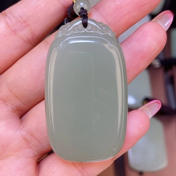 【闪购商品】颈饰未镶嵌和田玉