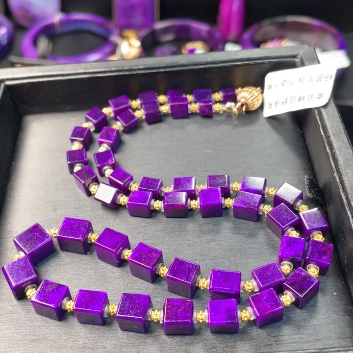 苏纪石（舒俱来）项链18K金镶嵌