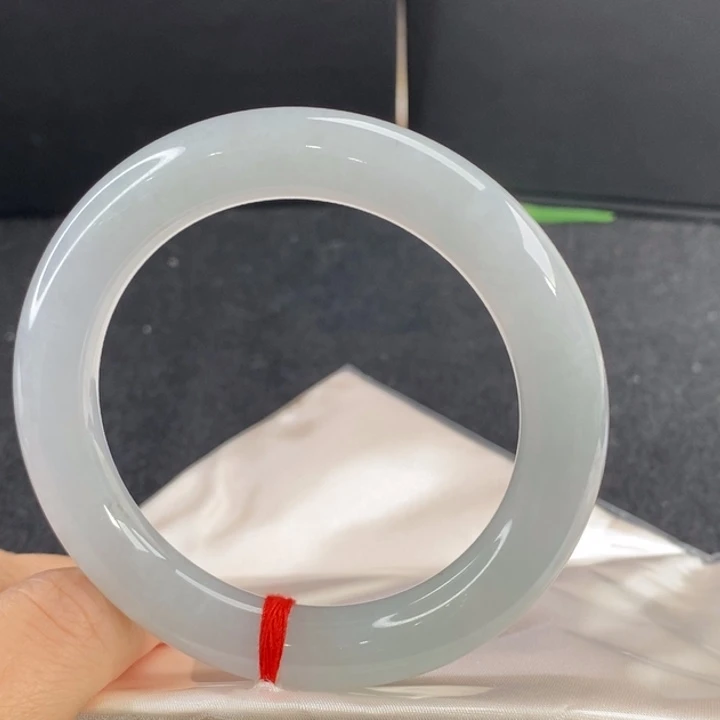 翡翠未镶嵌手镯圆条54.8