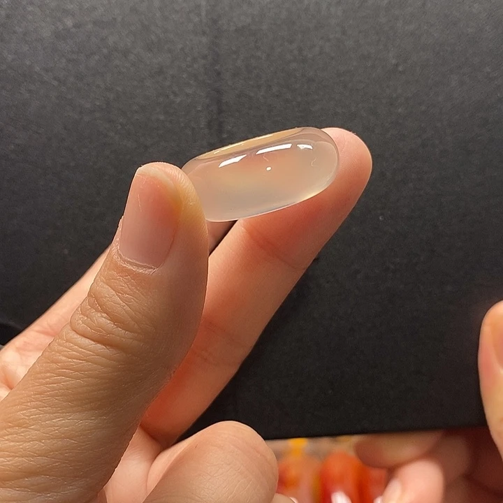 ***陳玛瑙/玉髓未镶嵌戒指港15不退换