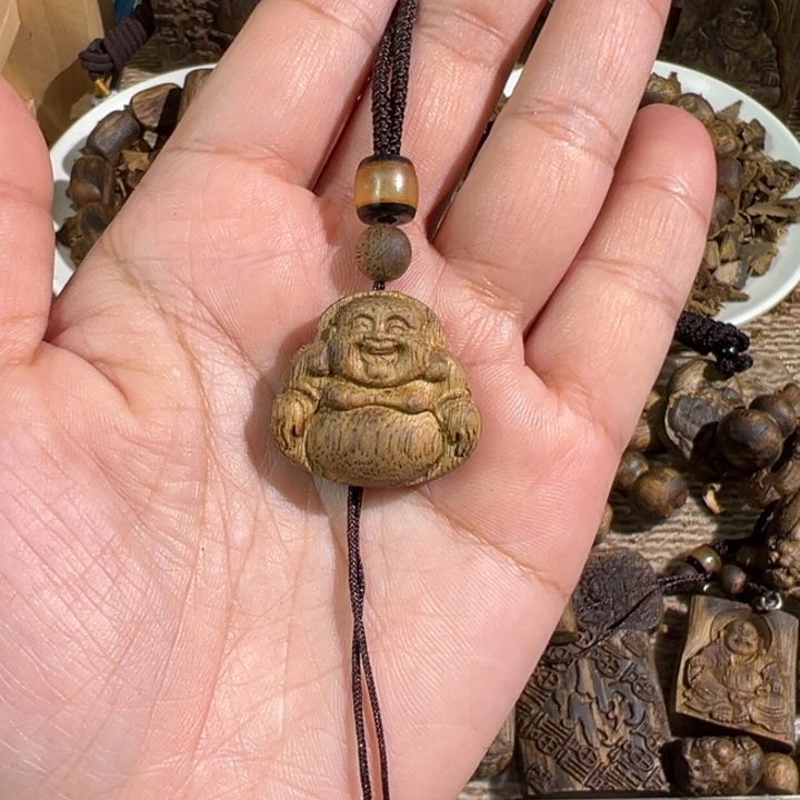 沉香碎屑沉香白棋楠沉香雕刻牌