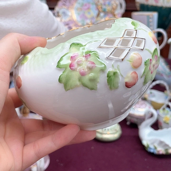 杯碟陶瓷摆件陶瓷
