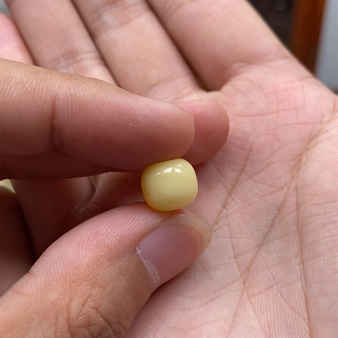 琥珀未镶嵌珠宝奇石10尺寸