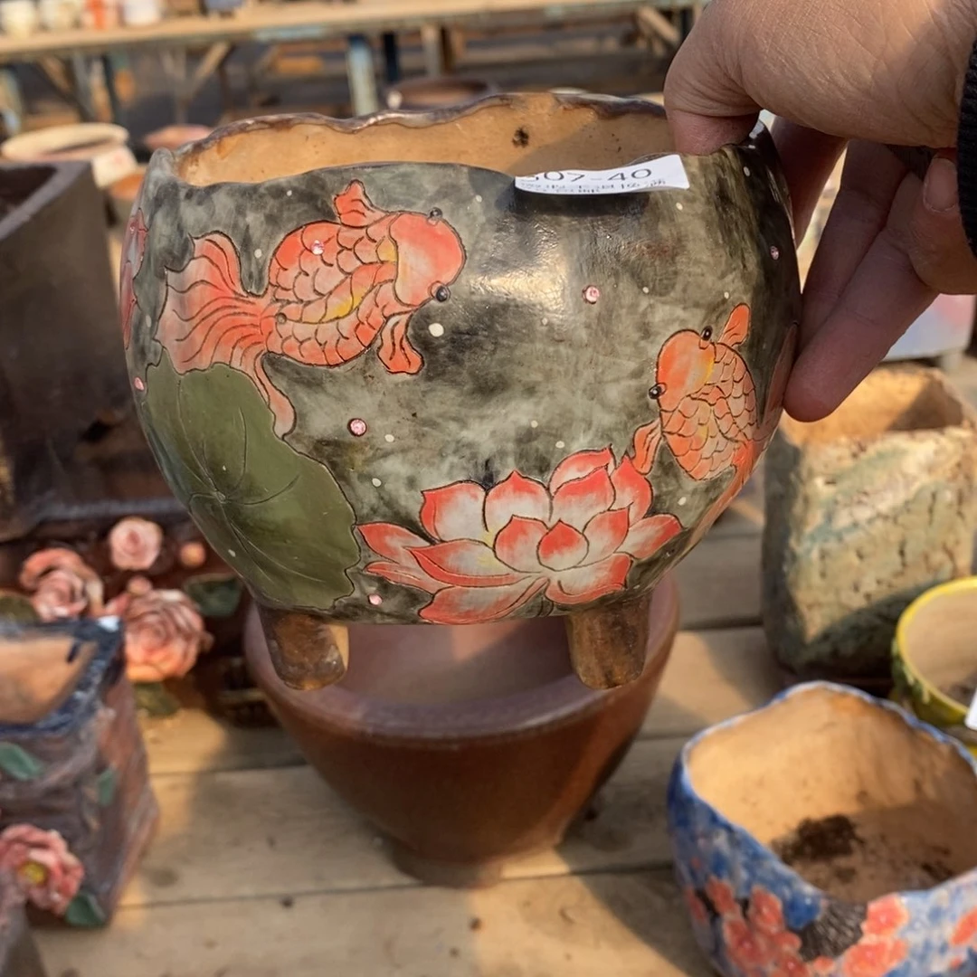 红陶西**y40号多肉盆一个呀