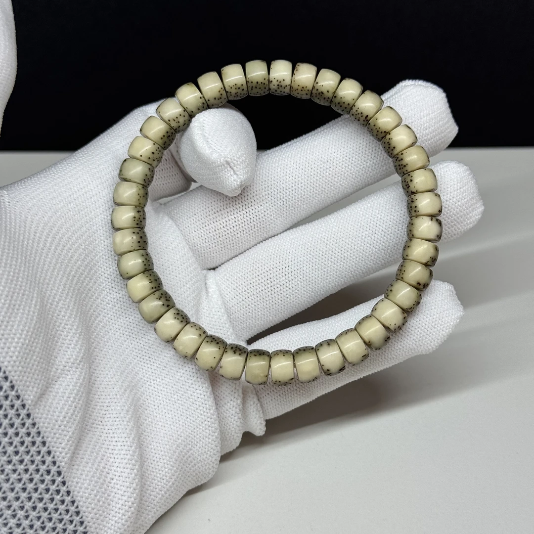 星月菩提石玉糯冰8x5药片单圈手串