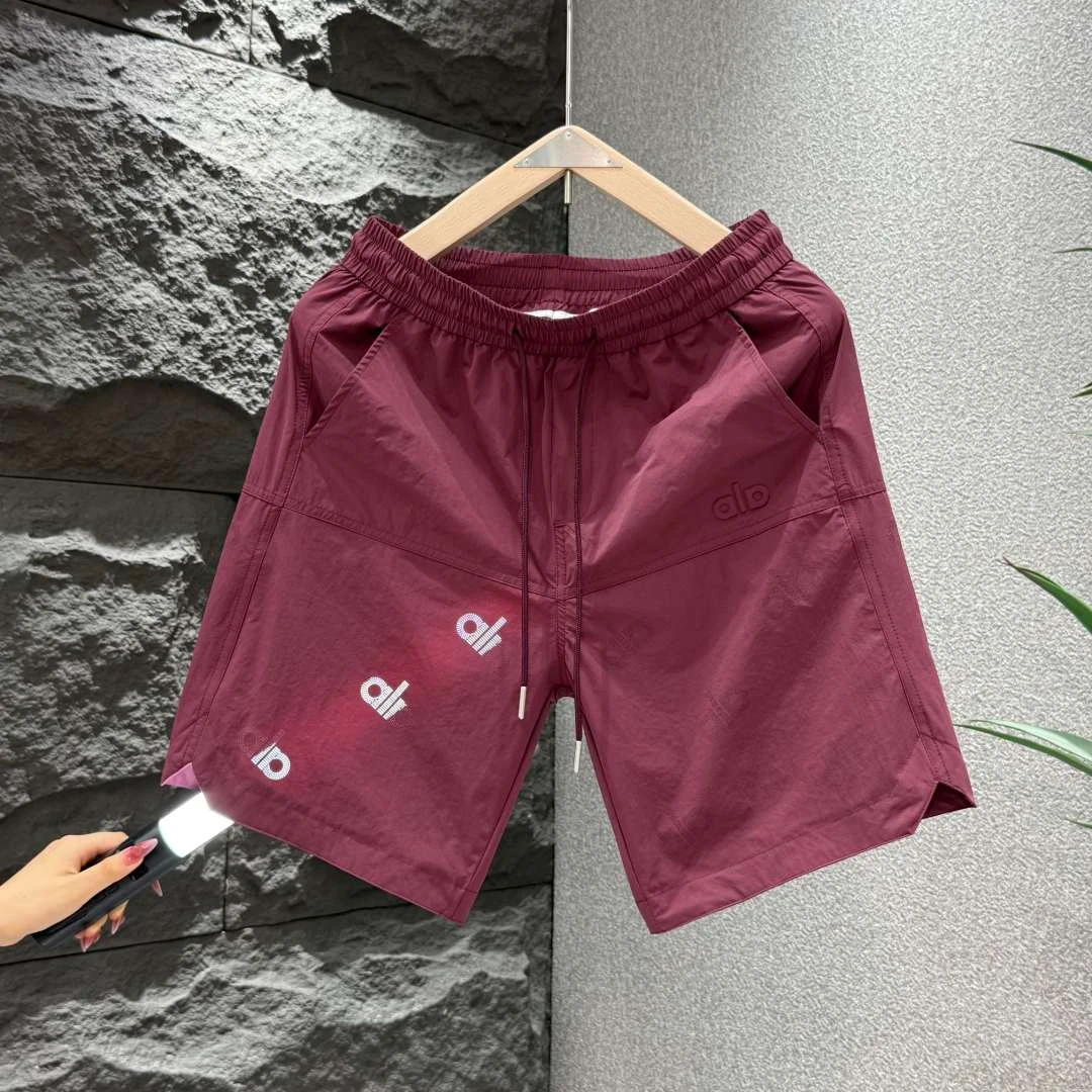 2025夏季男士潮流休闲速干透气打孔时尚百搭短裤0806