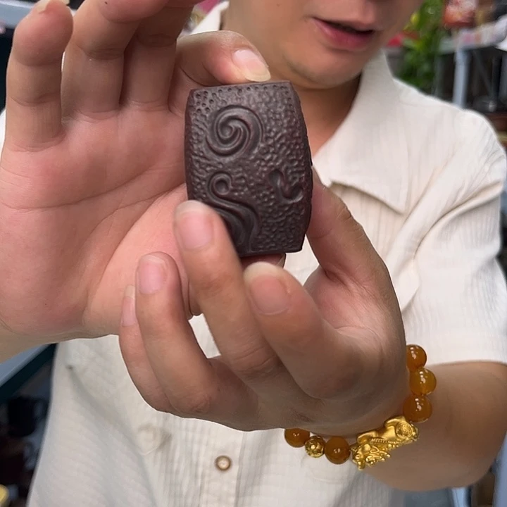 紫砂紫砂紫砂茶宠