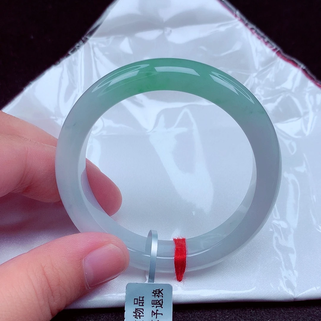 翡翠手镯未镶嵌天然缅甸翡翠A货