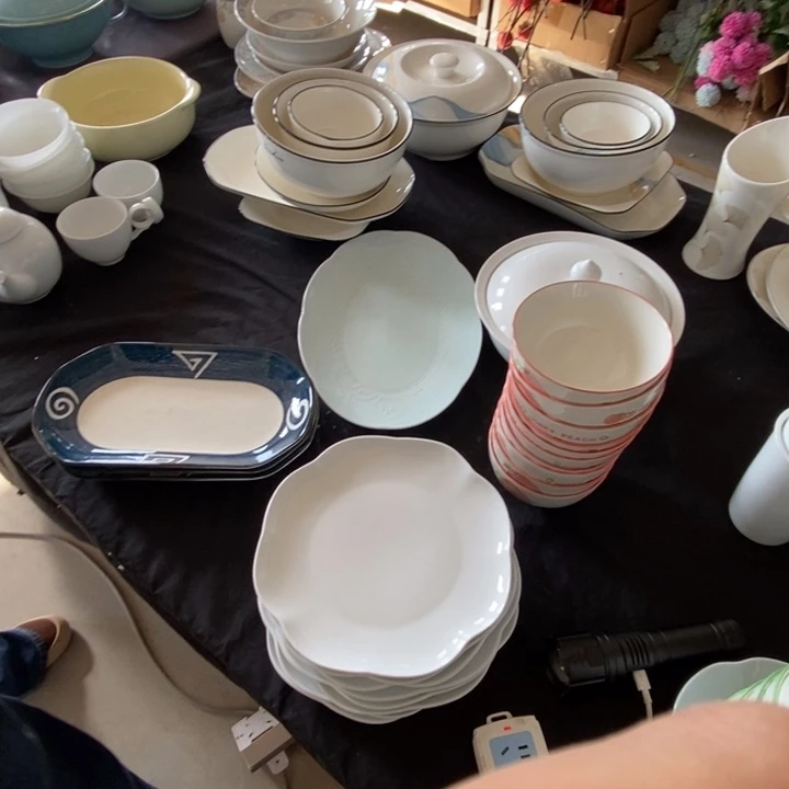 瓷八个八寸盘子 微瑕