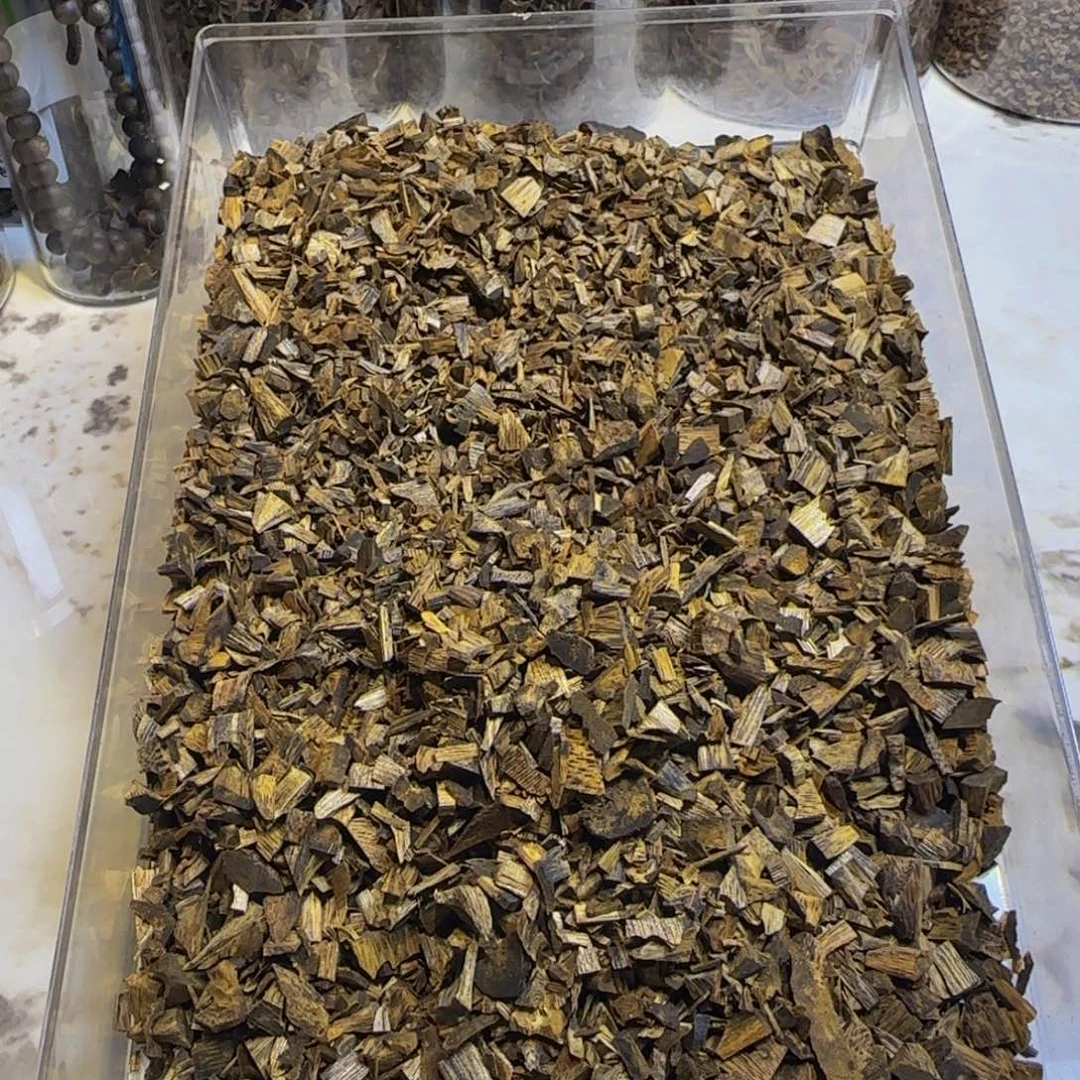 沉香碎屑沉香乌身圆叶碎料100克