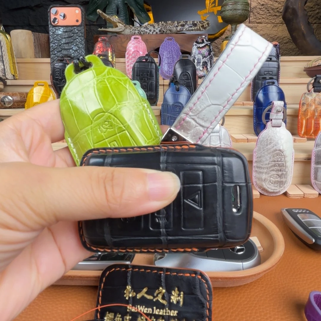 鳄鱼皮(革)路虎钥匙套黑色鳄鱼皮
