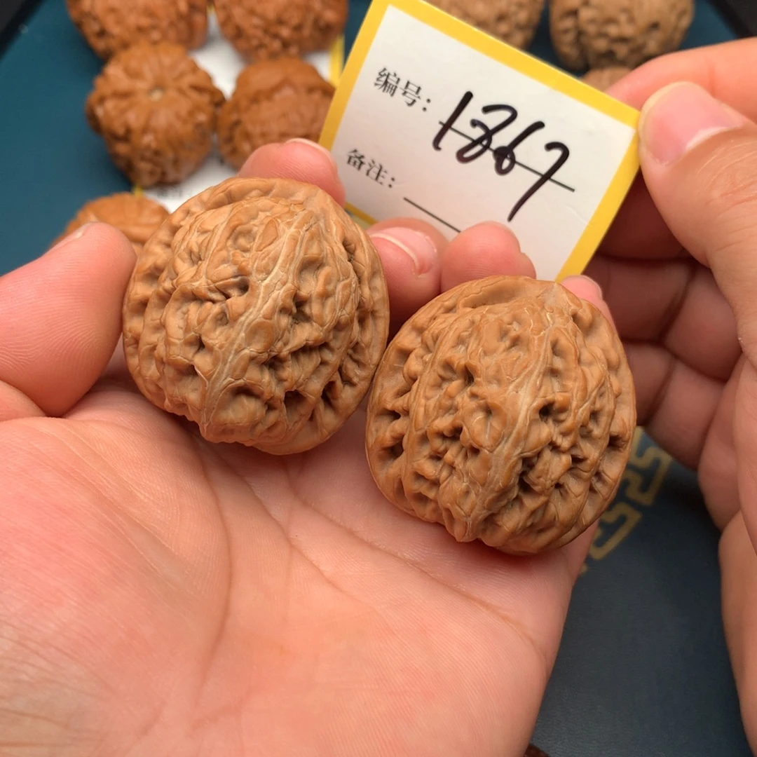 把件文玩核桃45全品红锦鲤1867