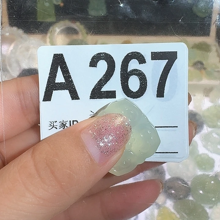 合金岫玉颈饰精美礼品