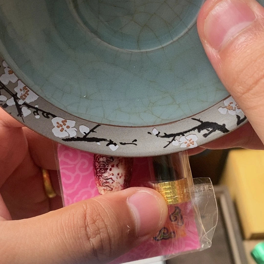 紫砂瓷器制作工艺精湛天**世