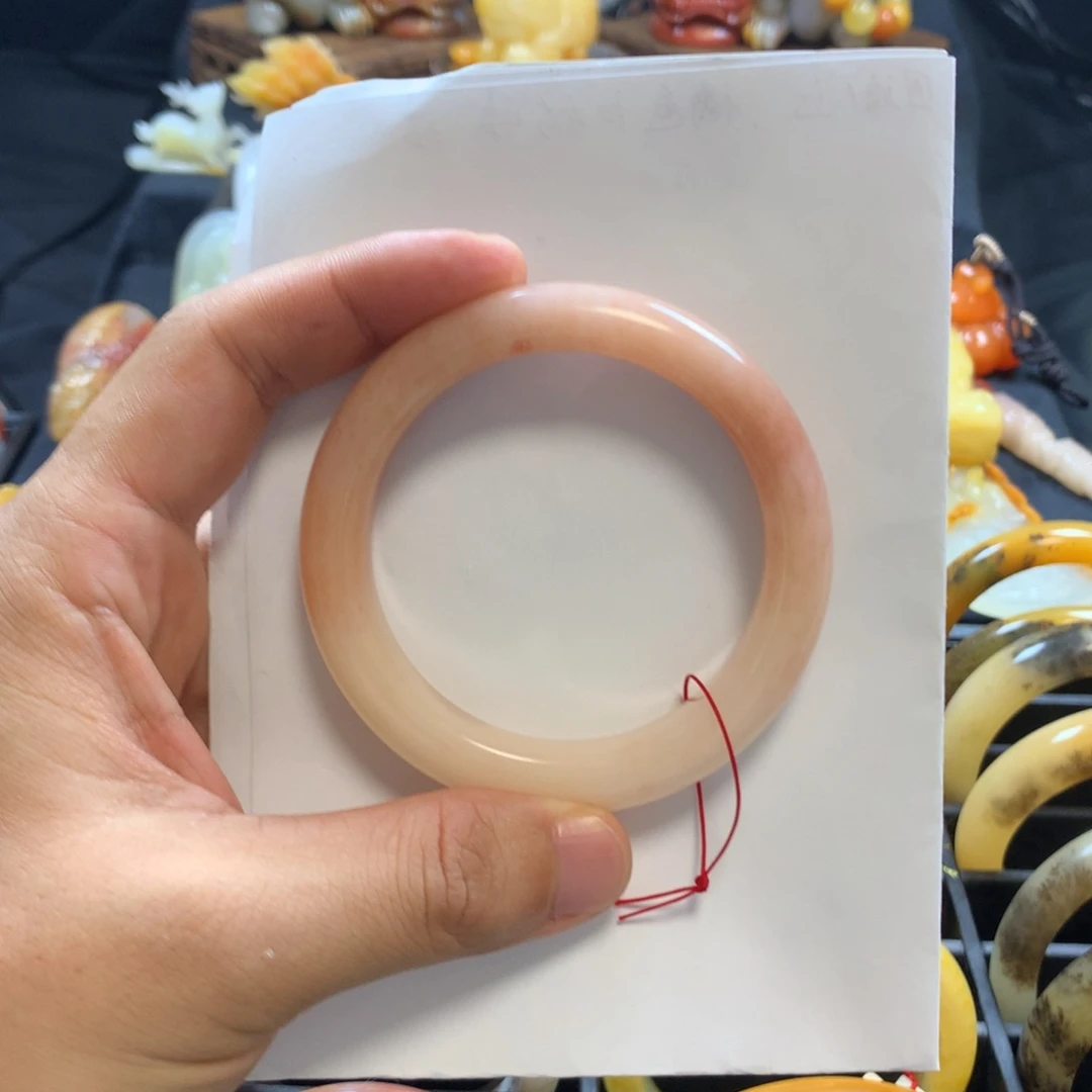 石英质玉（黄龙玉）未镶嵌手镯