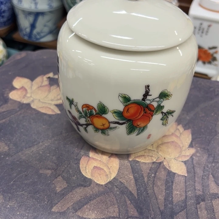 高端陶瓷茶叶密封罐