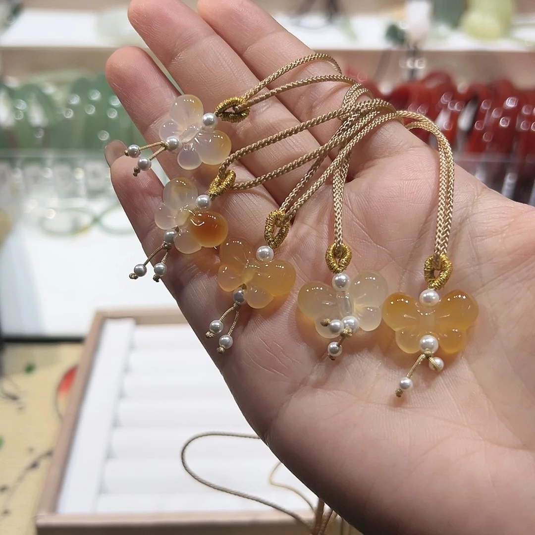 玛瑙/玉髓颈饰未镶嵌