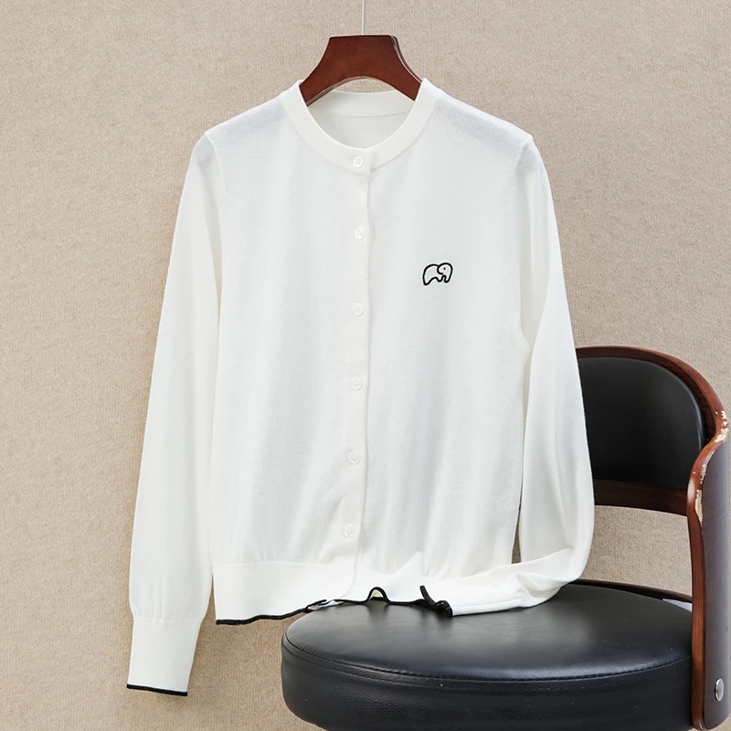 圆领长袖精纺羊毛开衫100%羊毛衫针织胸标小象款经典百搭