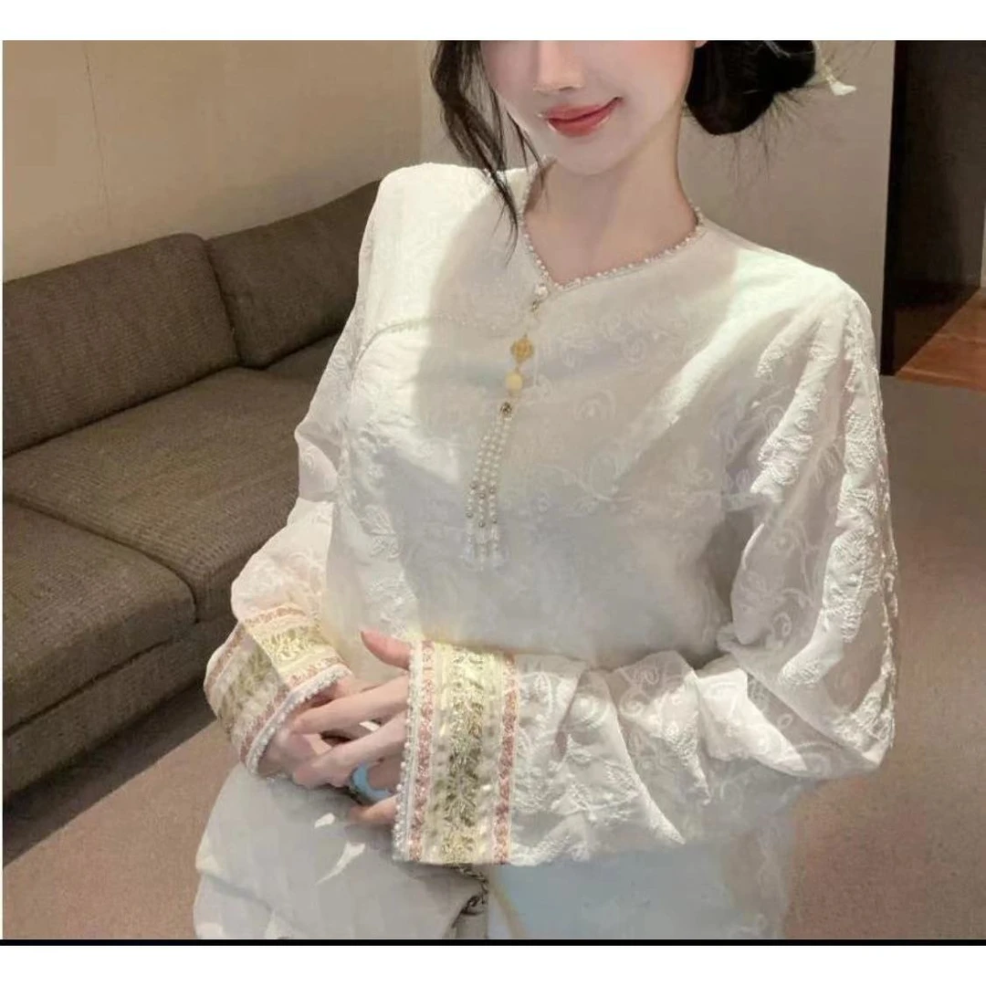 新中式大码女装国风重工钉珠刺绣蕾丝勾花洋气打底衫上衣2295