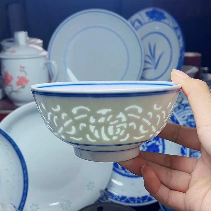 碗双线雕塑福字五寸饭碗