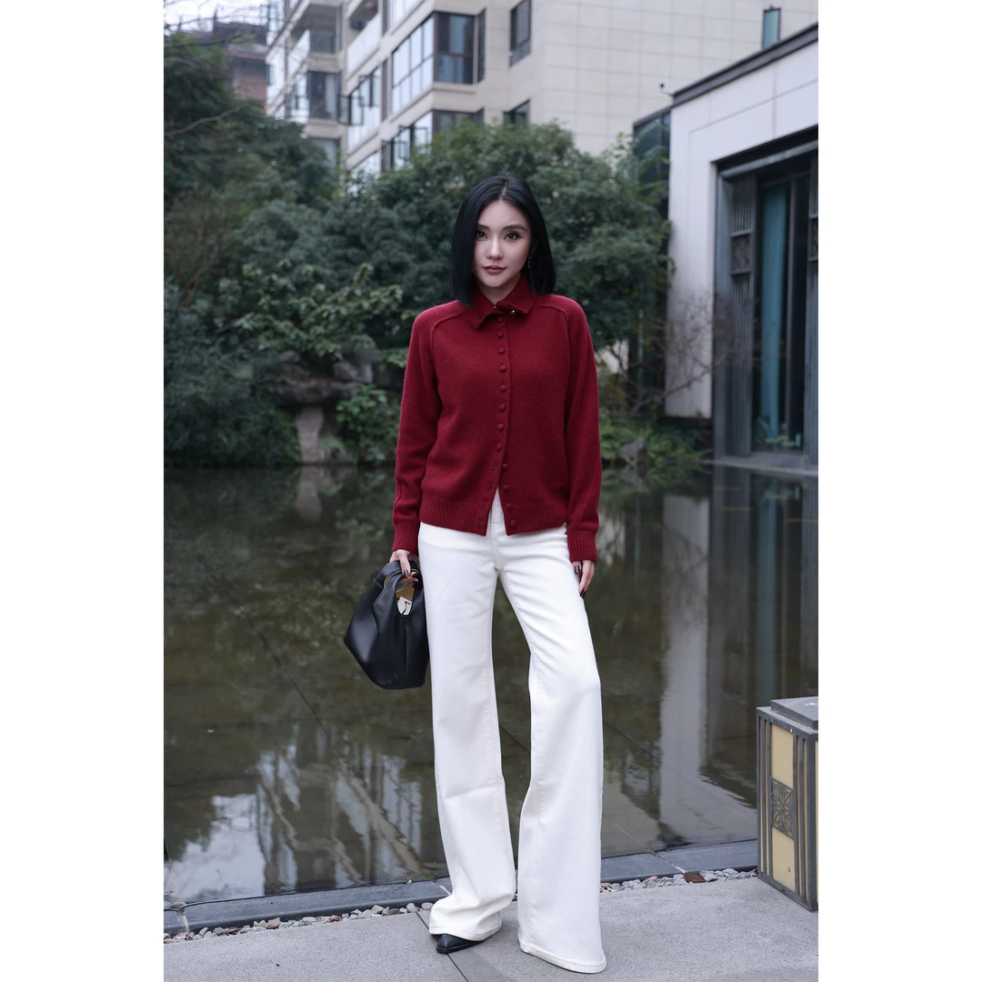 【妙妙精选】HUANGNAJI中腰加绒时尚气质设计感微喇牛仔裤Y001