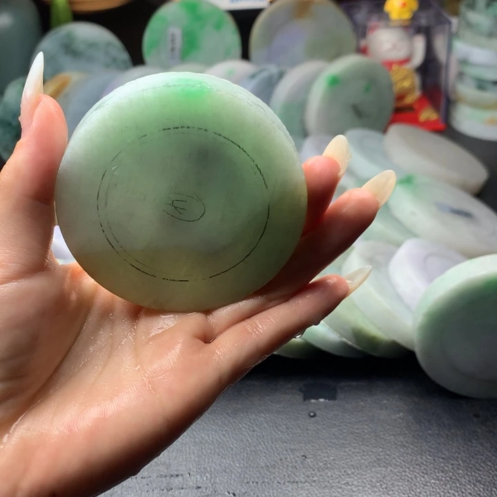 定制翡翠手镯未镶嵌