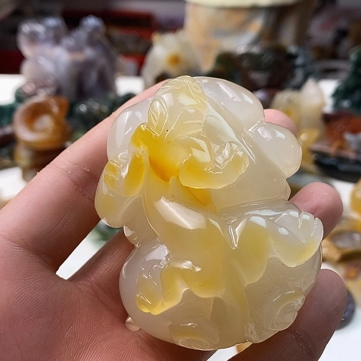 未镶嵌颈饰玛瑙/玉髓